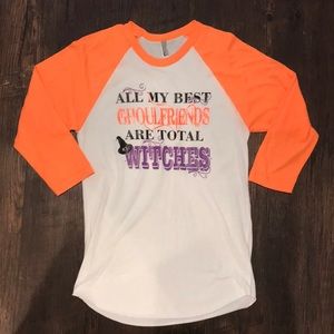 Halloween raglan tee size small